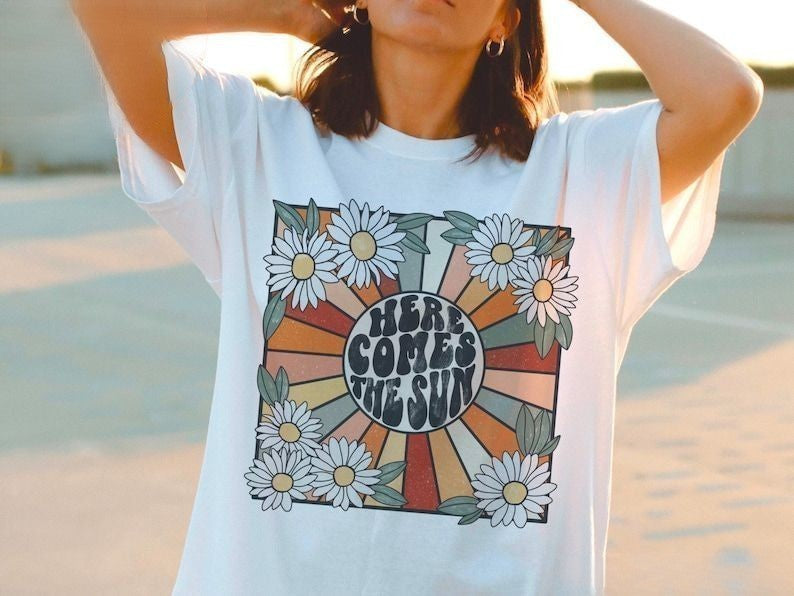 Here Comes The Sun Flower Print T-shirt